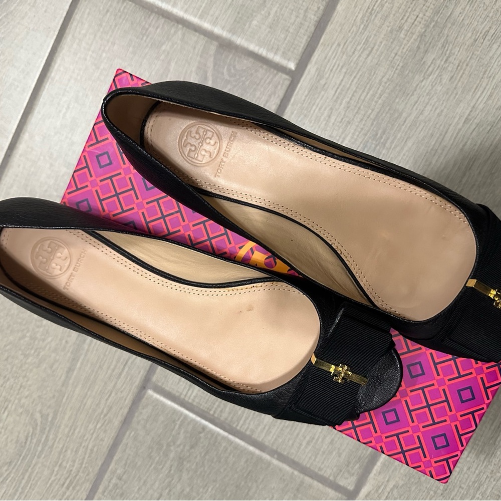 Tory Burch Trudy Black Flats with Gold Accent Bow Detail